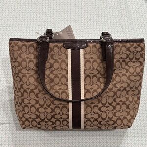 Coach Signature Stripe 6CM Top Handle Tote F51162